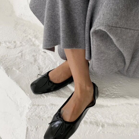 Peche Black Ballet Flats - Size 6 - Picture 2 of 6